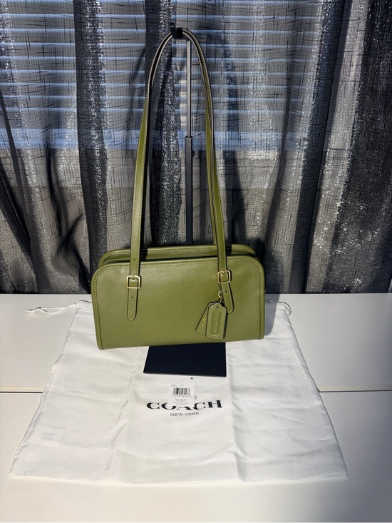 Coach Handbags - Coach Olive Green Leather Shoulder Bag